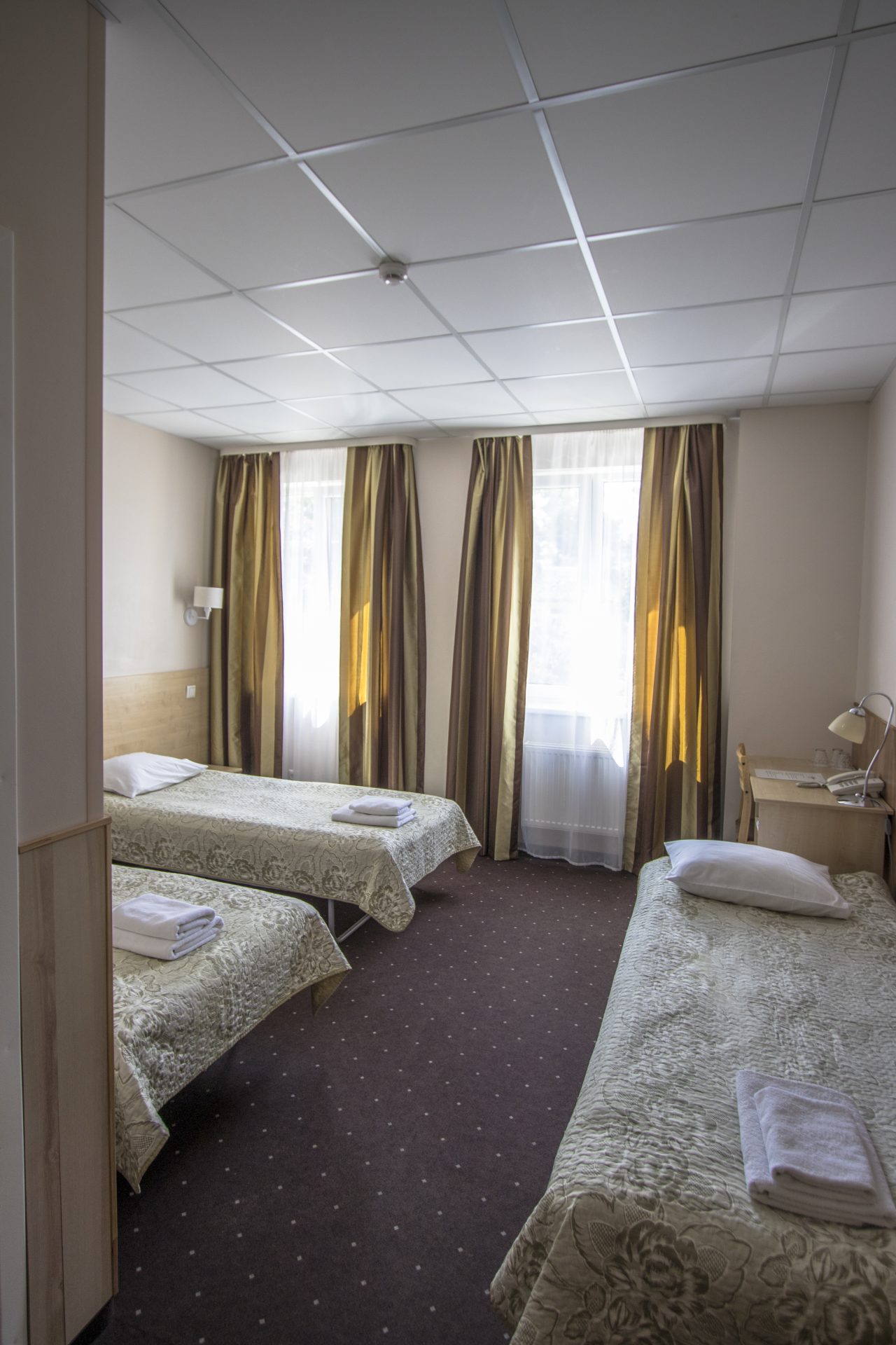 BEST_HOTEL_TRPL_ROOM стандартный трипл (TRPL) – трехместный номер с тремя раздельными кроватями